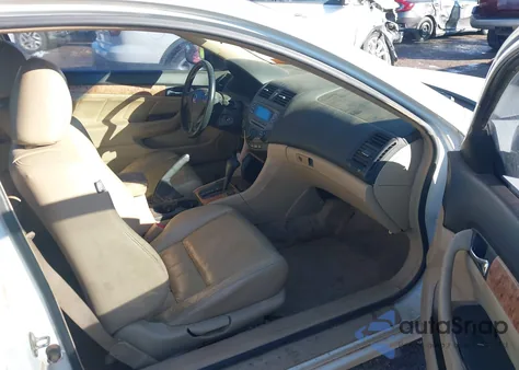 2004 Honda Accord 3.0 Ex z USA, uszkodzony, nr VIN 1HGCM82684A003912